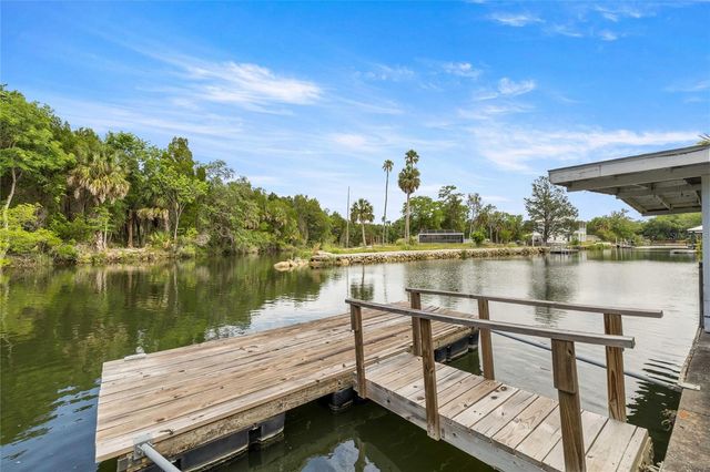 46 MAGNOLIA AVENUE, Yankeetown, FL 34498