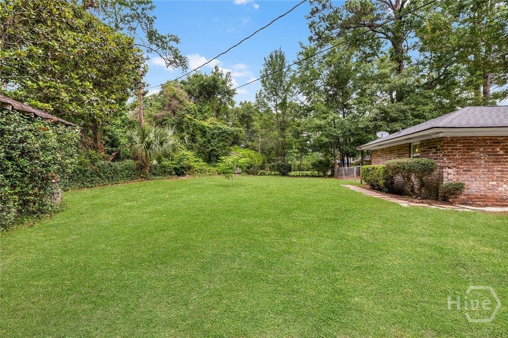 Image 45 of property listing at 301 Wellington Road, Savannah, GA 31410