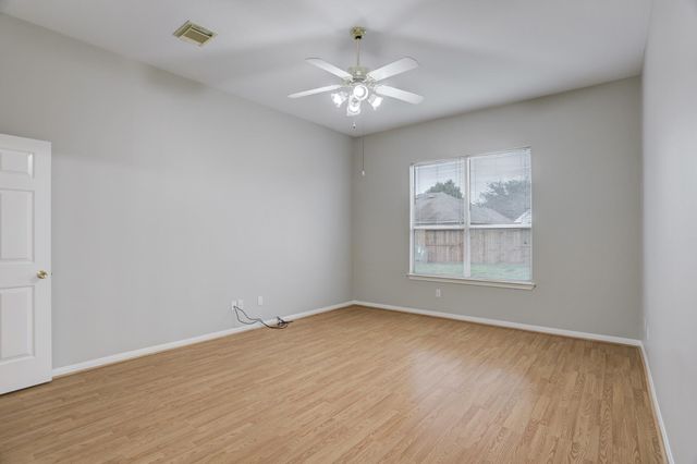 3924 Highland Vale Court, Fresno, TX 77545