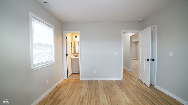 2830 Brookside Avenue, Indianapolis, IN 46218
