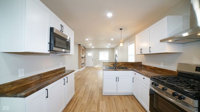 2830 Brookside Avenue, Indianapolis, IN 46218