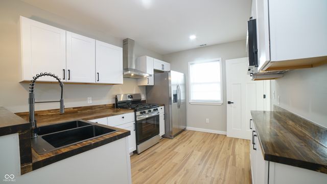 2830 Brookside Avenue, Indianapolis, IN 46218