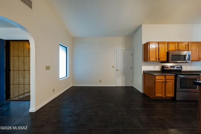 10140 E Cardiff Place, Tucson, AZ 85748