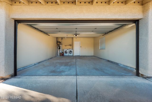 10140 E Cardiff Place, Tucson, AZ 85748