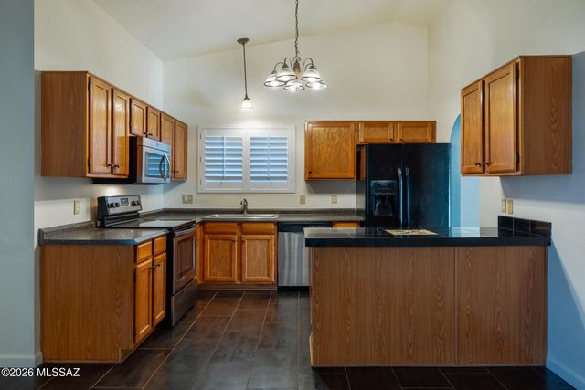 10140 E Cardiff Place, Tucson, AZ 85748