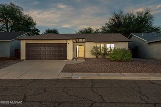 10140 E Cardiff Place, Tucson, AZ 85748