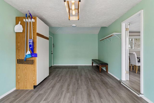 1961 Adolphus Street, Maplewood, MN 55117