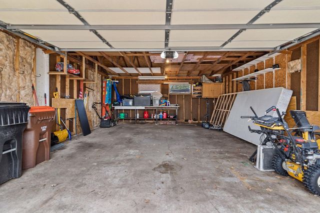 1961 Adolphus Street, Maplewood, MN 55117