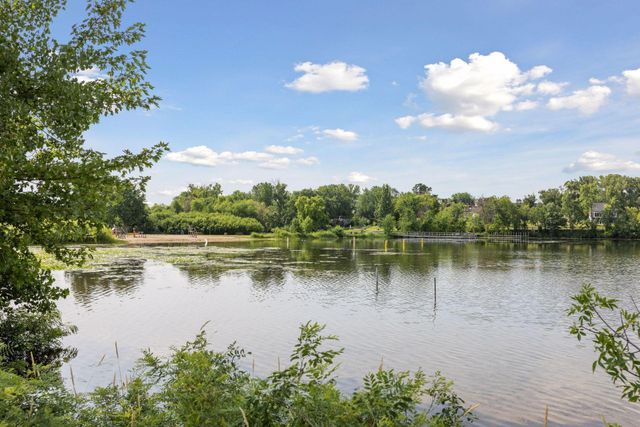 1961 Adolphus Street, Maplewood, MN 55117