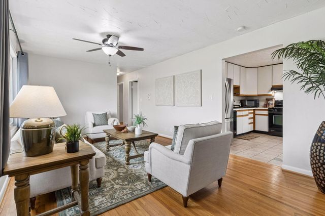 1961 Adolphus Street, Maplewood, MN 55117