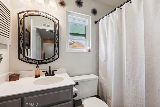 1355 Knoll Drive, Oceanside, CA 92054