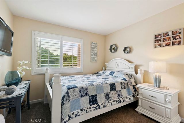 1355 Knoll Drive, Oceanside, CA 92054