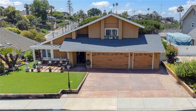 1355 Knoll Drive, Oceanside, CA 92054