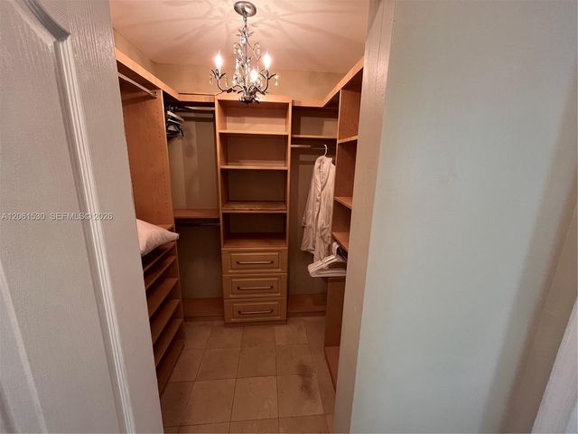 1029 SW 10th Ave, Miami, FL 33130
