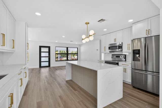 451 Dionne Drive, West Palm Beach, FL 33406