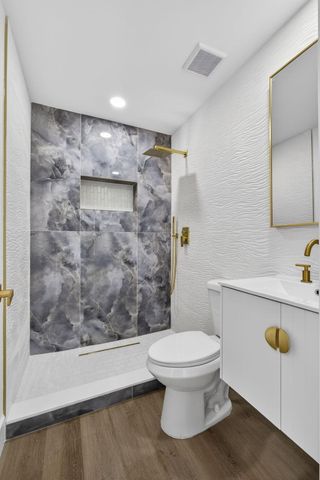 451 Dionne Drive, West Palm Beach, FL 33406