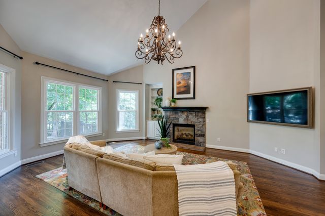 198 Carronbridge Way, Franklin, TN 37067