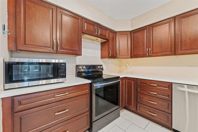 33651 OVERTON DRIVE, Leesburg, FL 34788