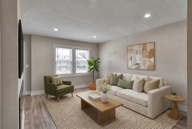 8914 S Normal Avenue, Chicago, IL 60620