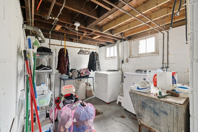 1218-1220 11 Street, Moline, IL 61265