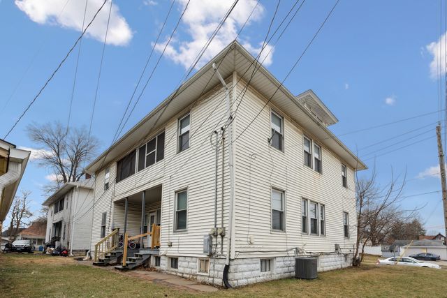 1218-1220 11 Street, Moline, IL 61265