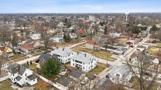 1218-1220 11 Street, Moline, IL 61265