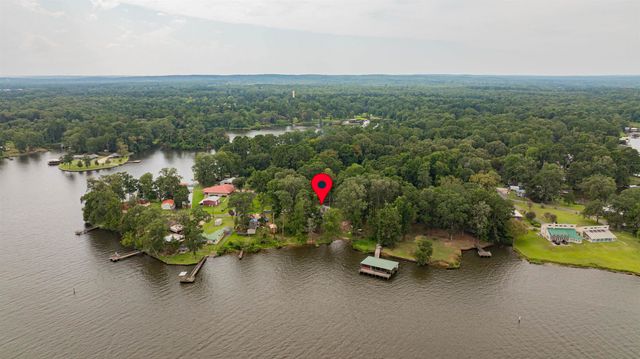 305 County Road 193, Gary, TX 75643