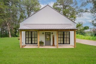 305 County Road 193, Gary, TX 75643