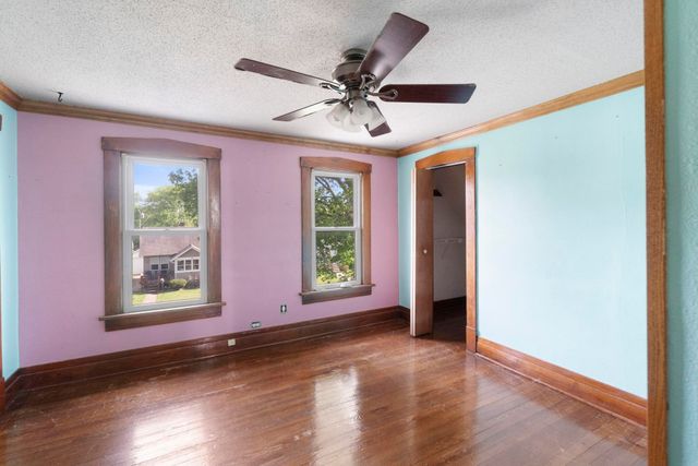 1717 Forest Avenue, Waterloo, IA 50702