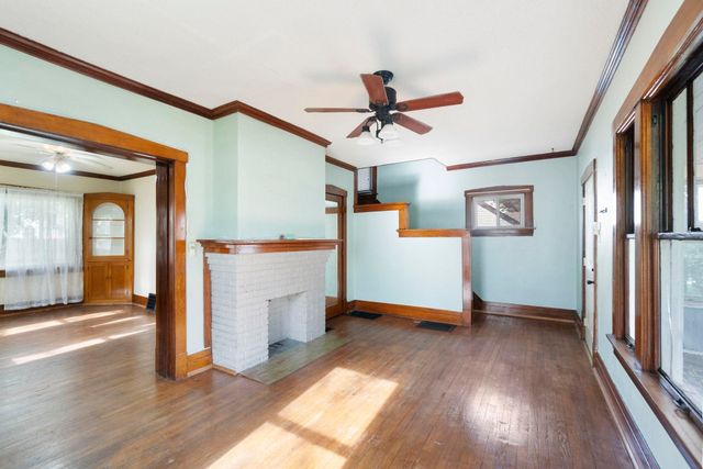 1717 Forest Avenue, Waterloo, IA 50702