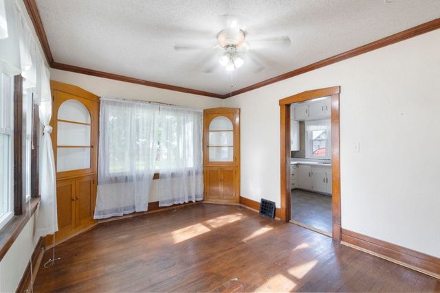 1717 Forest Avenue, Waterloo, IA 50702