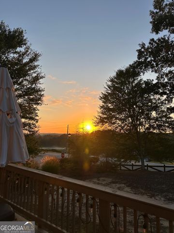 1008 Woodtrace Lane, Auburn, GA 30011