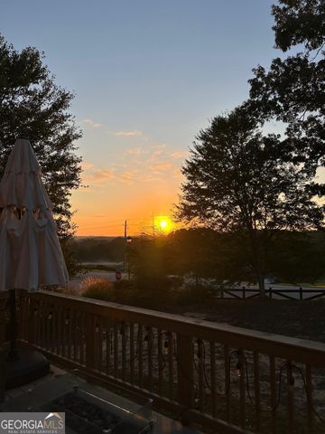 1008 Woodtrace Lane, Auburn, GA 30011