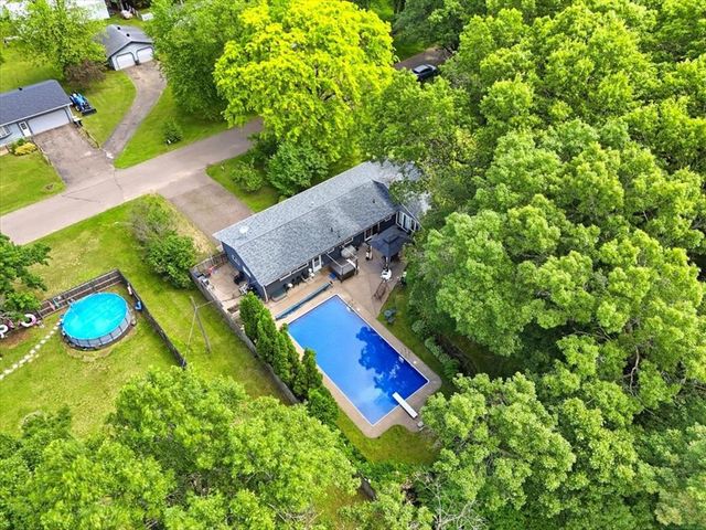 11833 16th Avenue, Chippewa Falls, WI 54729