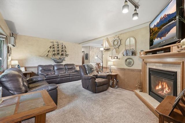 11833 16th Avenue, Chippewa Falls, WI 54729