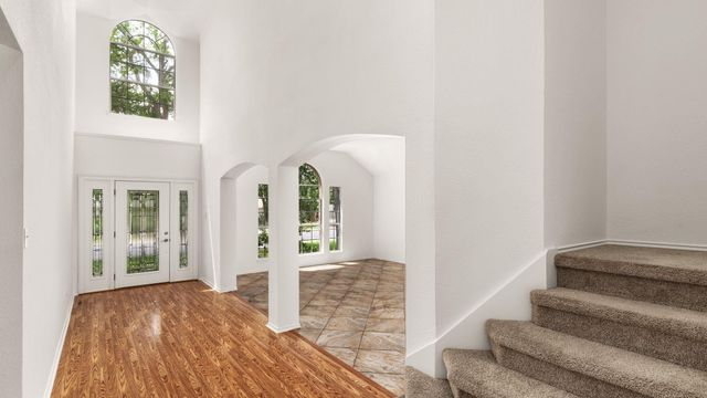 3320 Silkgrass BND, Austin, TX 78748