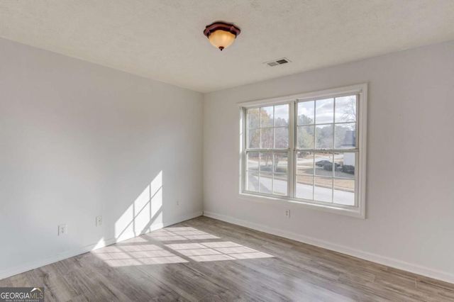 802 Board Walk Court, Loganville, GA 30052