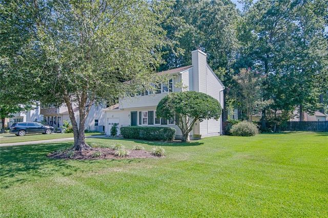 60 Harris Creek RD, Hampton, VA 23669