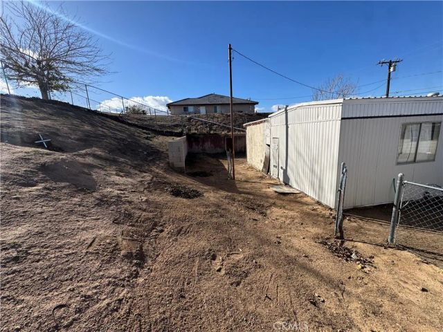 18966 Monterey, Hesperia, CA 92345