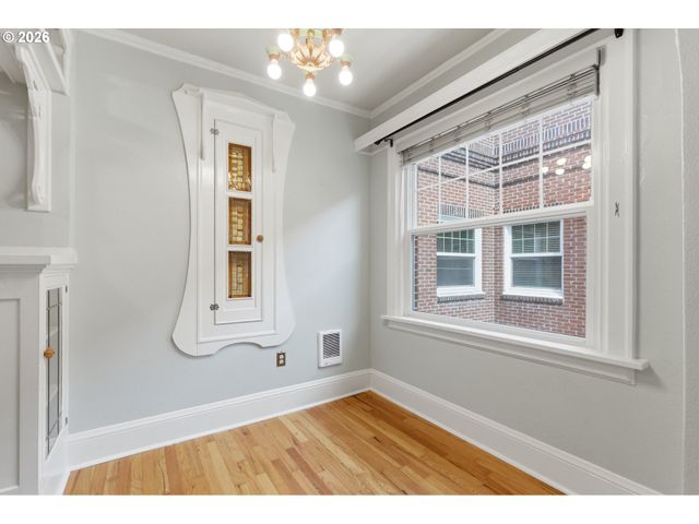 1509 Ne 10TH Ave 304, Portland, OR 97232