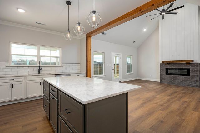 13103 Jones Gap Rd, Soddy Daisy, TN 37379