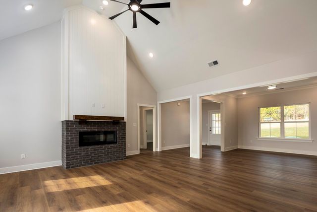 13103 Jones Gap Rd, Soddy Daisy, TN 37379