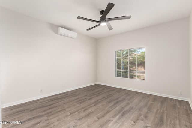 10211 W GEORGIA Avenue, Glendale, AZ 85307