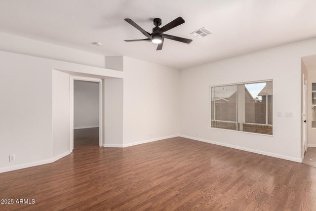 10211 W GEORGIA Avenue, Glendale, AZ 85307