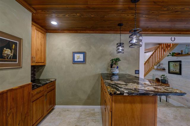 2690 TEMPLE STREET, Sarasota, FL 34239