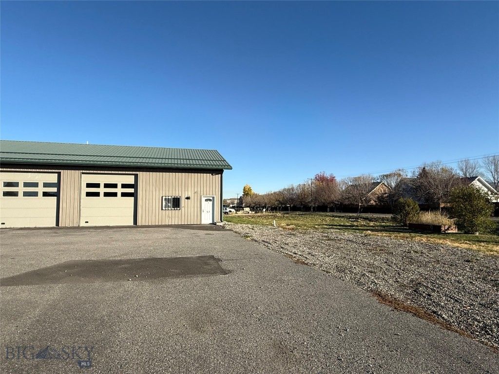 23 High K B, Belgrade, MT 59714