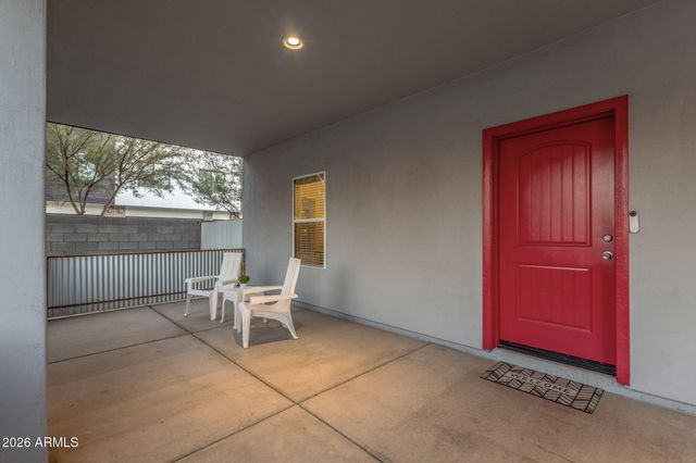 3930 N 30TH Street, Phoenix, AZ 85016