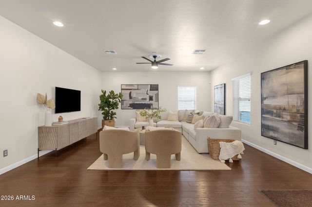 3930 N 30TH Street, Phoenix, AZ 85016