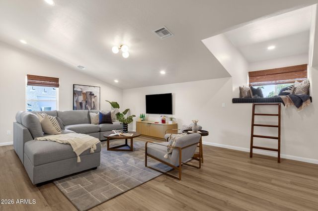 3930 N 30TH Street, Phoenix, AZ 85016