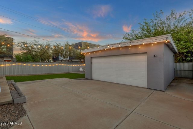 3930 N 30TH Street, Phoenix, AZ 85016